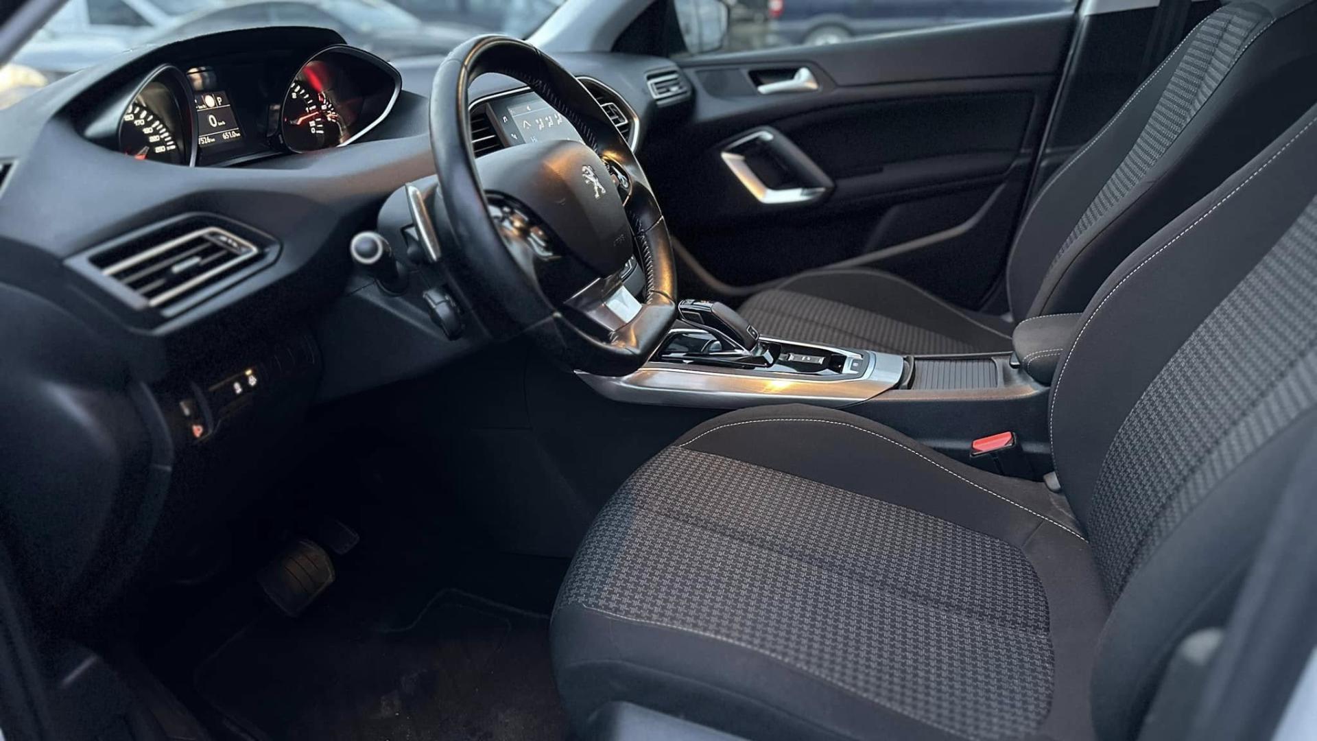 Peugeot 308 1.5 HDi Automatik