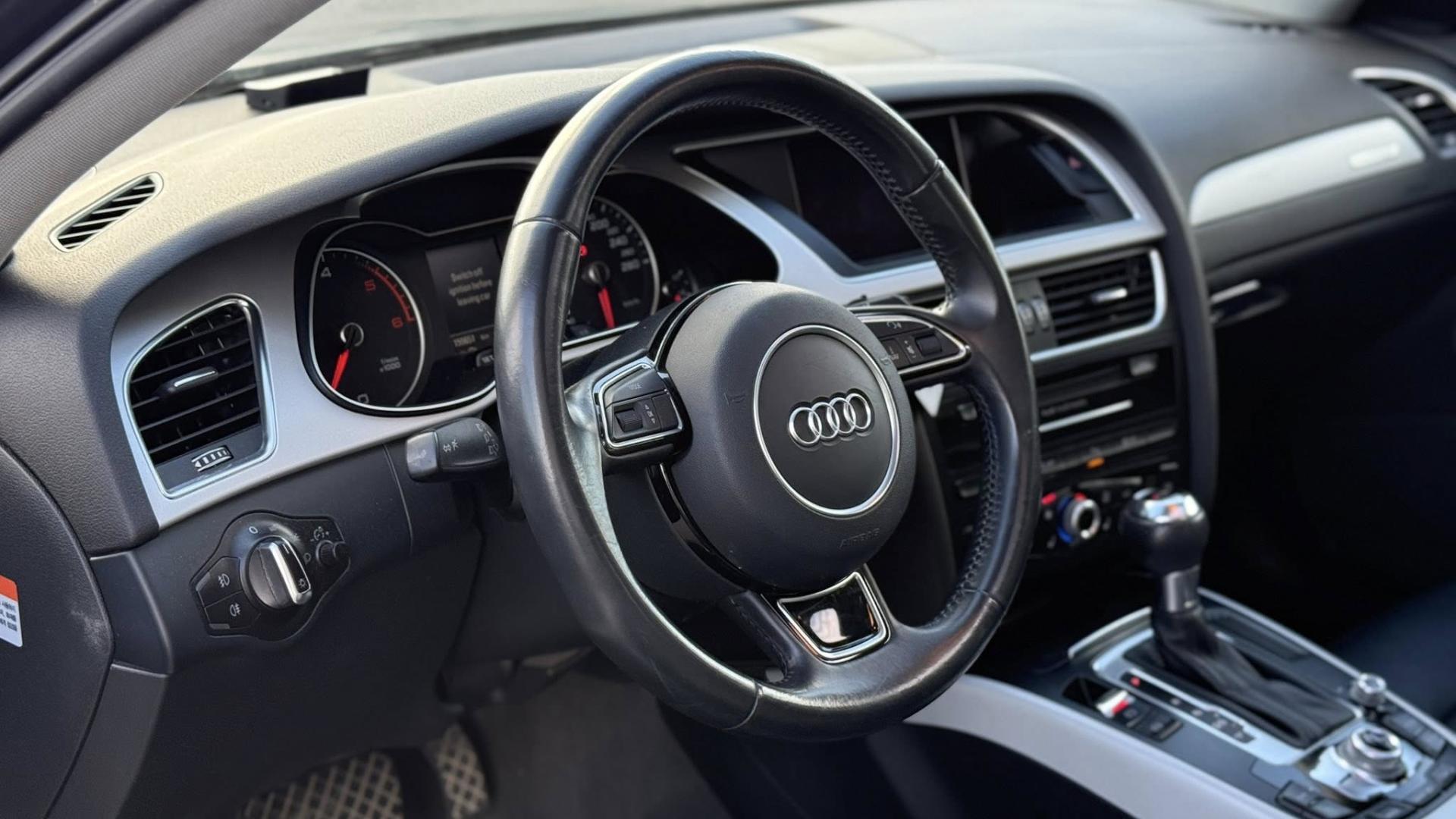 Audi A4 2.0 TDI S Line